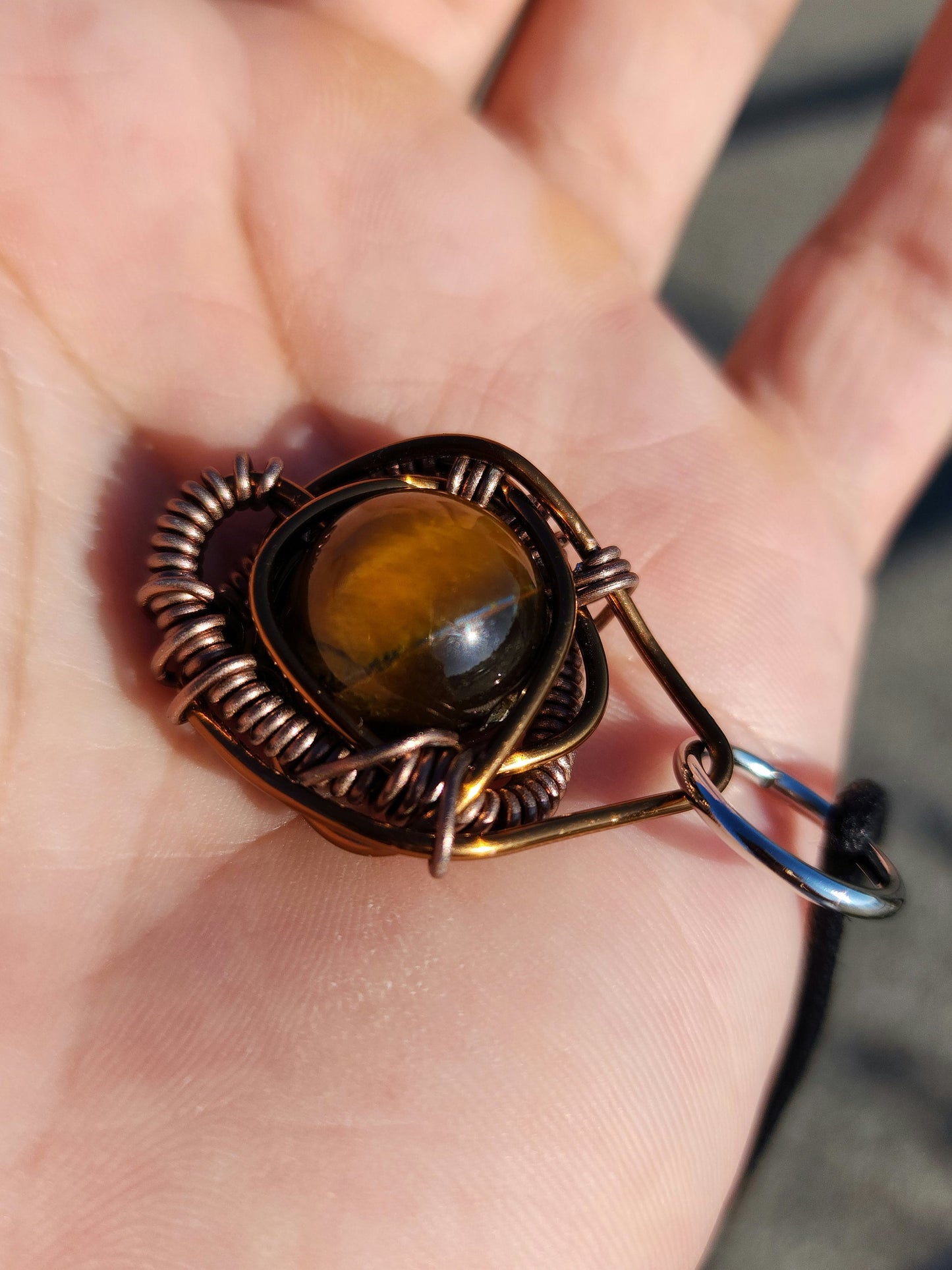 Primordial Vision. Golden Tigers Eye necklace. Made by Eyesthatburnthemind.