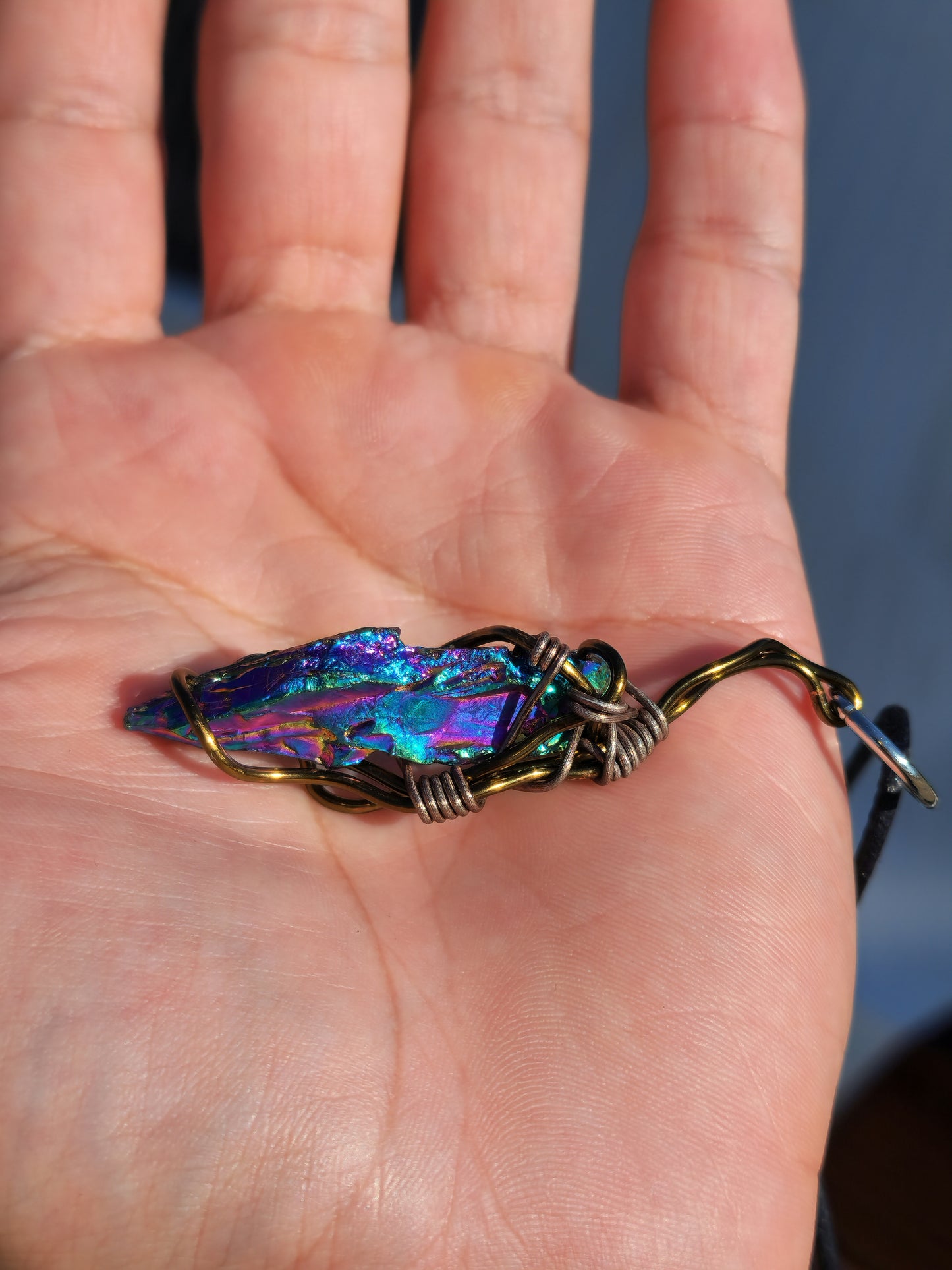 Crystal Aura Catalyst. Flashed Amethyst Crystal Necklace. Made by Eyesthatburnthemind.