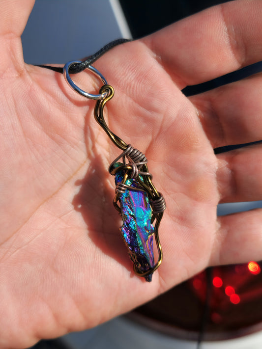 Crystal Aura Catalyst. Flashed Amethyst Crystal Necklace. Made by Eyesthatburnthemind.