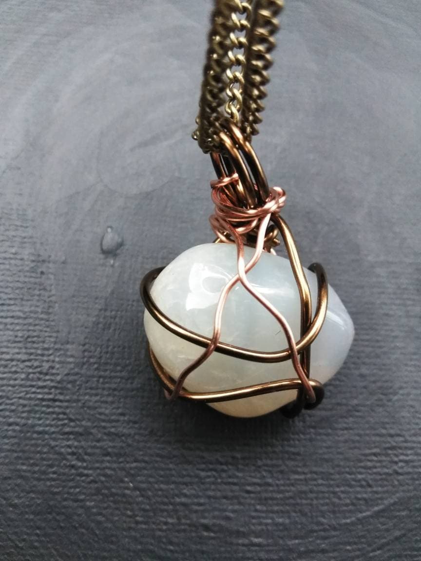 Handmade Agate wrapped in copper wire necklace. Metal chain. Higher frequency and energy balancing. Made by Eyesthatburnthemind.