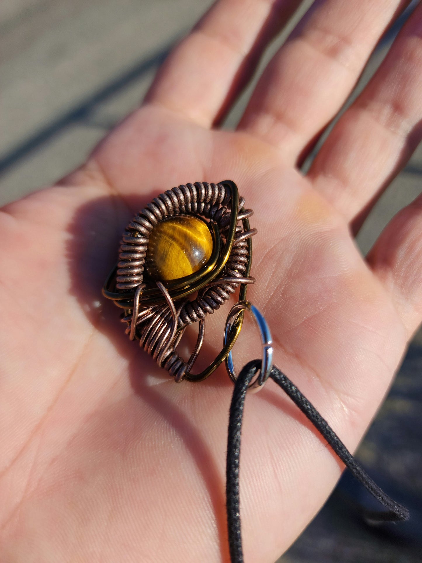 Primordial Vision. Tigers Eye necklace. Made by Eyesthatburnthemind.